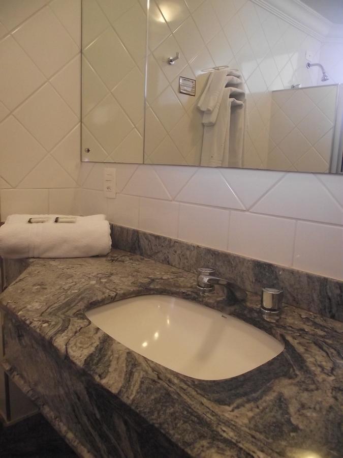 Augustus Plaza Hotel 상조제두히우프레투 외부 사진