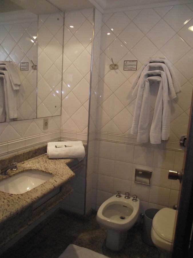 Augustus Plaza Hotel 상조제두히우프레투 외부 사진